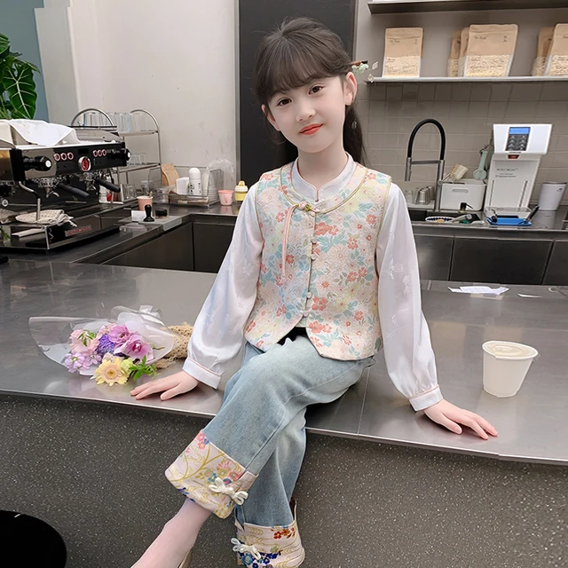 女童汉服2025新款春装儿童洋气国风中式套装春秋款女孩古风三件套