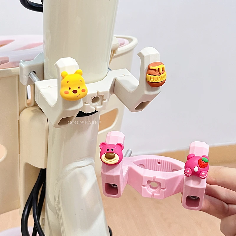 电动车前置挂钩可爱卡通草莓熊自行车电瓶车挂物钩强力承重双挂钩