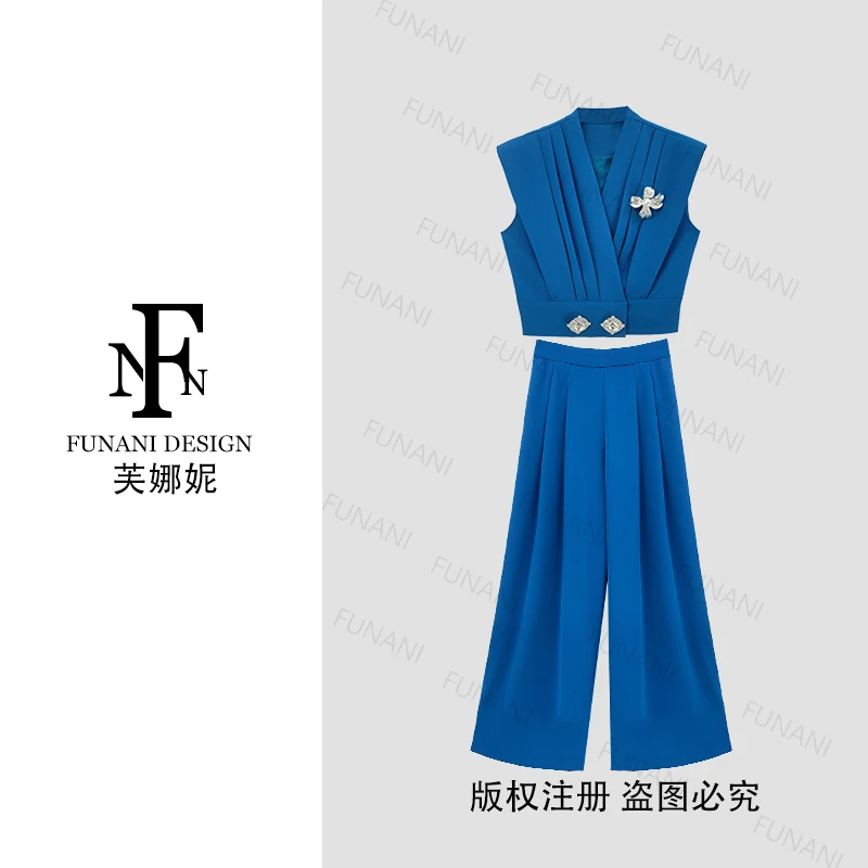 FNN【女王QUEEN】休闲洋气衣服女一整套穿搭气质女装套装F2520042