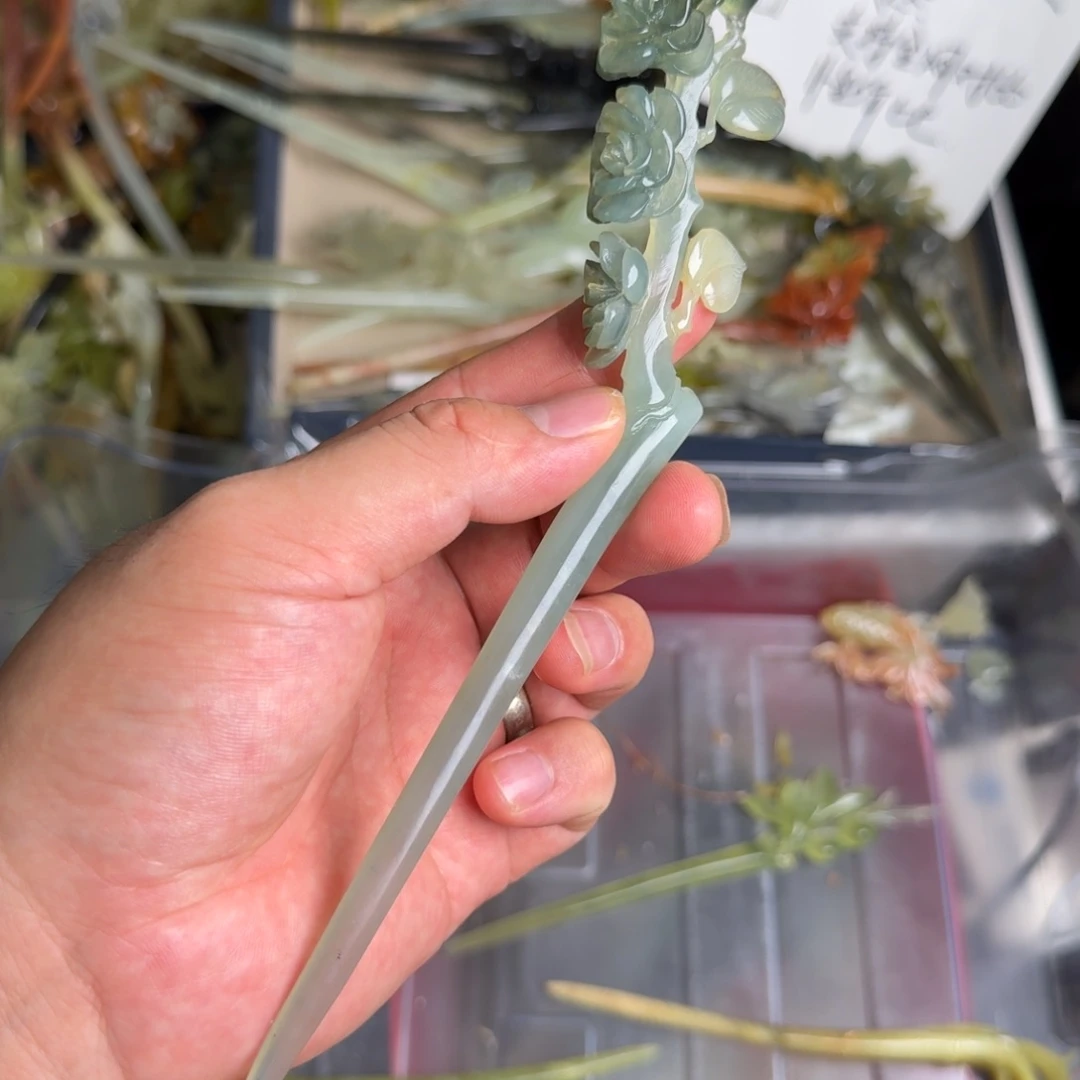 蛇纹石玉未镶嵌发饰