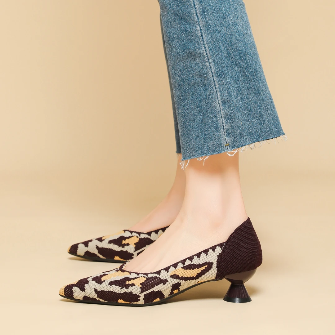 法式女士低跟鞋新款尖头浅口透气编织针织舒适不累脚低跟单鞋女鞋