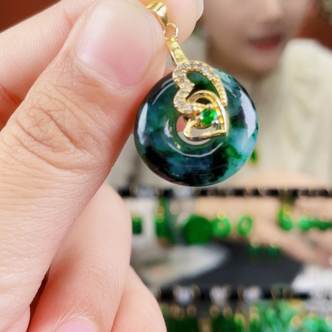 翡翠未镶嵌耳饰饰品