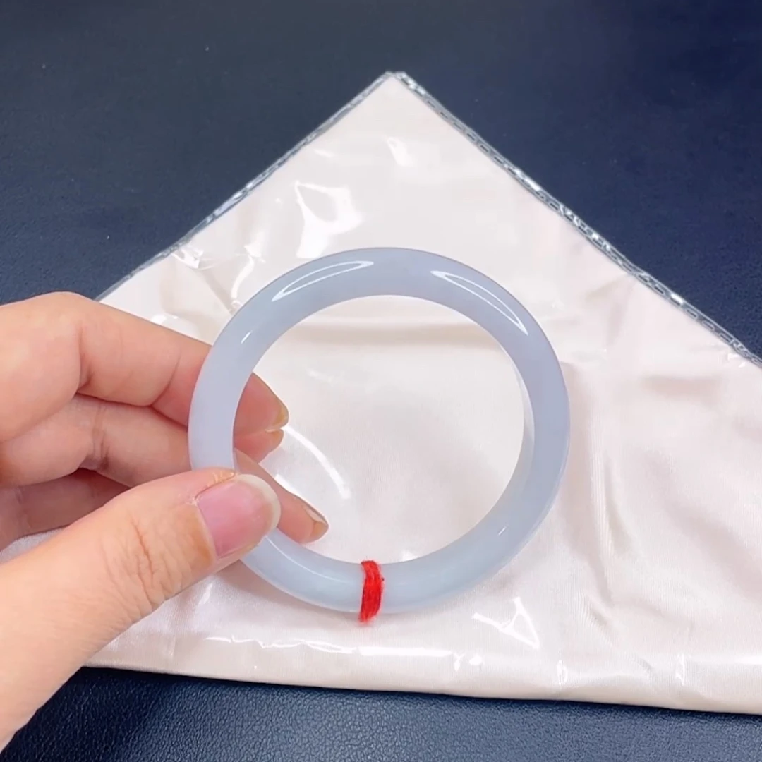 小***学翡翠未镶嵌手镯冰紫手镯