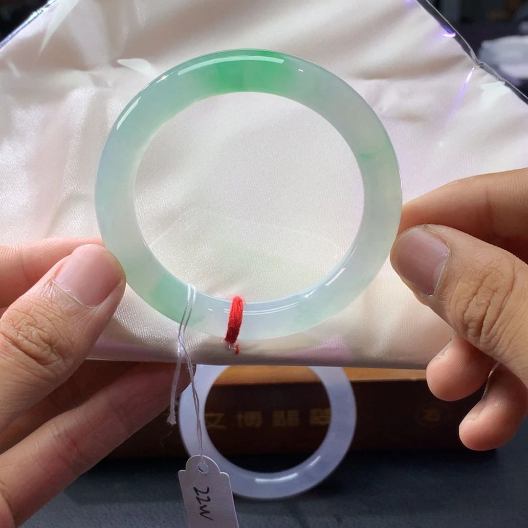 未镶嵌手镯翡翠圆条