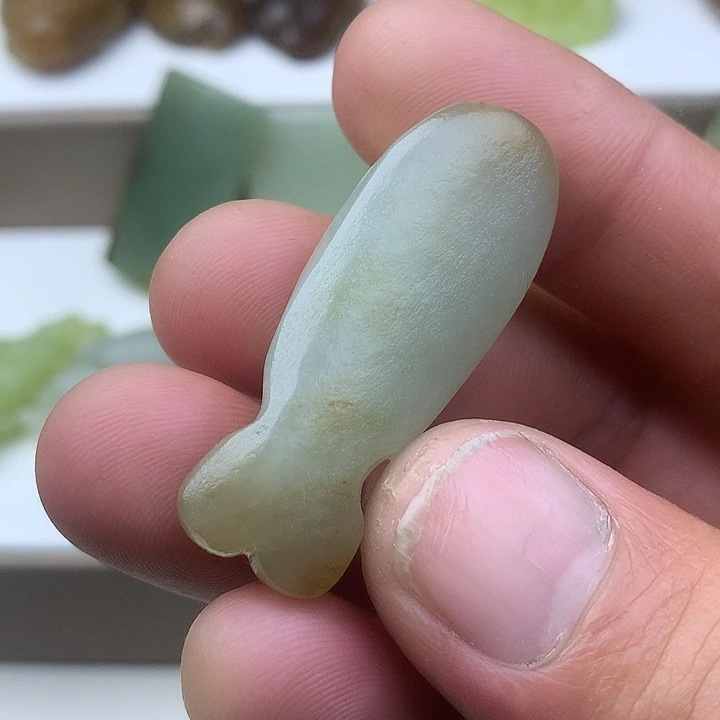 和田玉（糖玉）未镶嵌颈饰