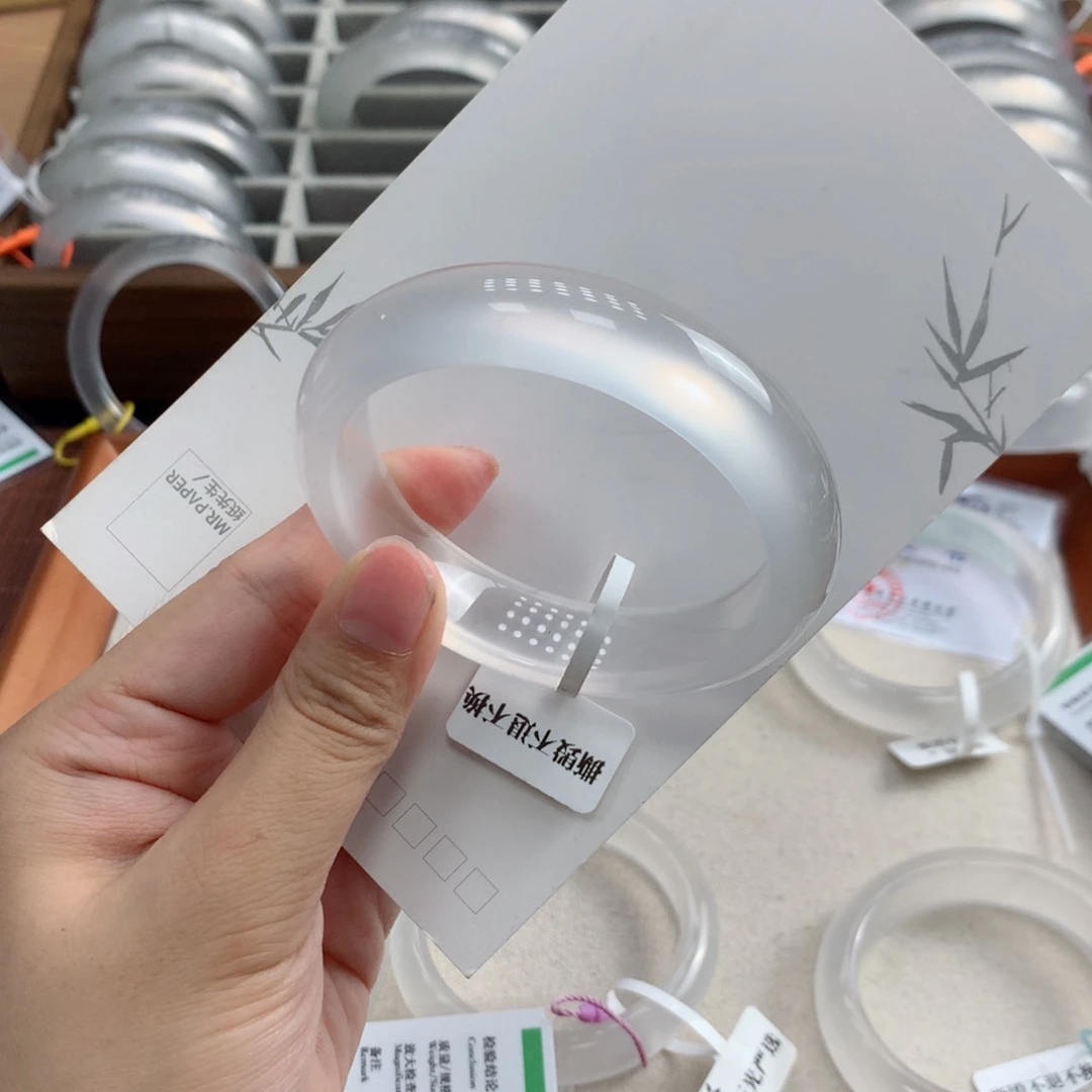 未镶嵌手镯石英质玉（金丝玉）11A56.6高货 炸光