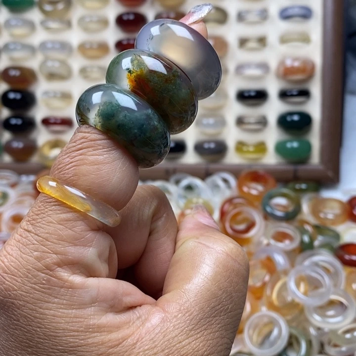 玛瑙/玉髓戒指未镶嵌卡**斯