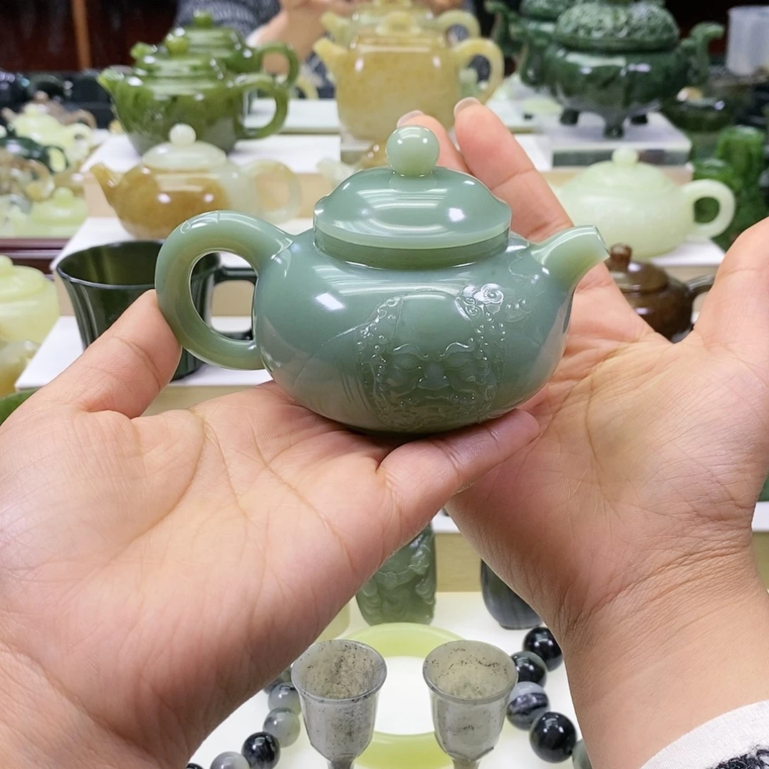 和田玉茶壶未镶嵌蓝*