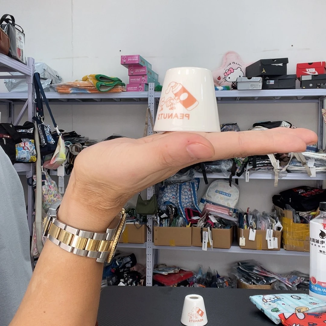 PU化妆包等产品和产品
