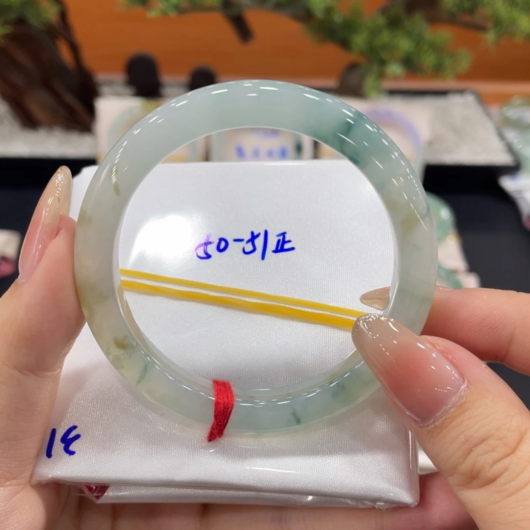 未镶嵌手镯翡翠缅甸天然翡翠手镯