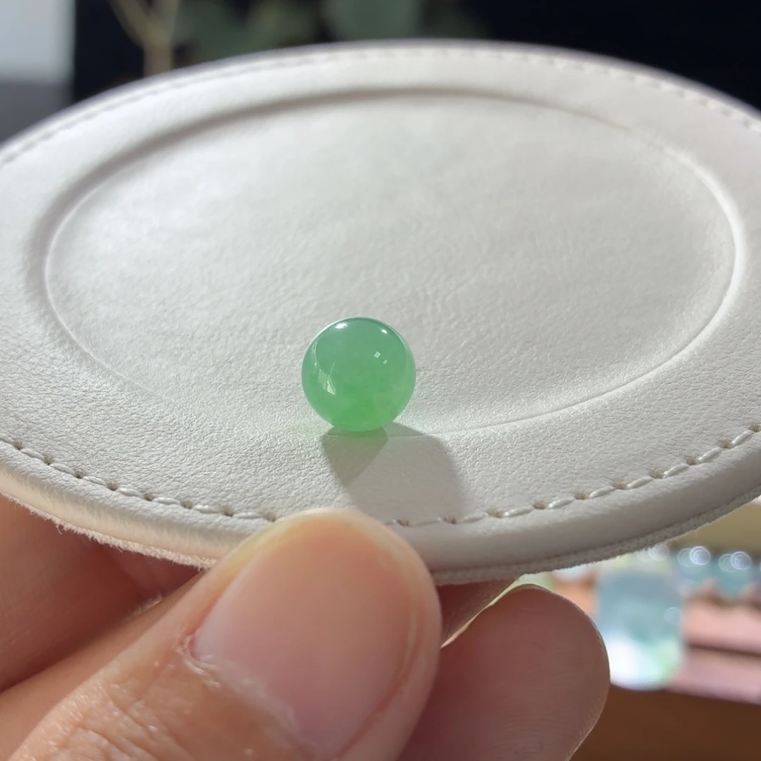 定制翡翠未镶嵌卡8➕超漏一颗