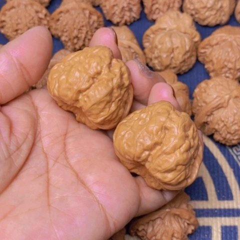 【闪购商品】文玩核桃吊坠?****夜蛙蛙41