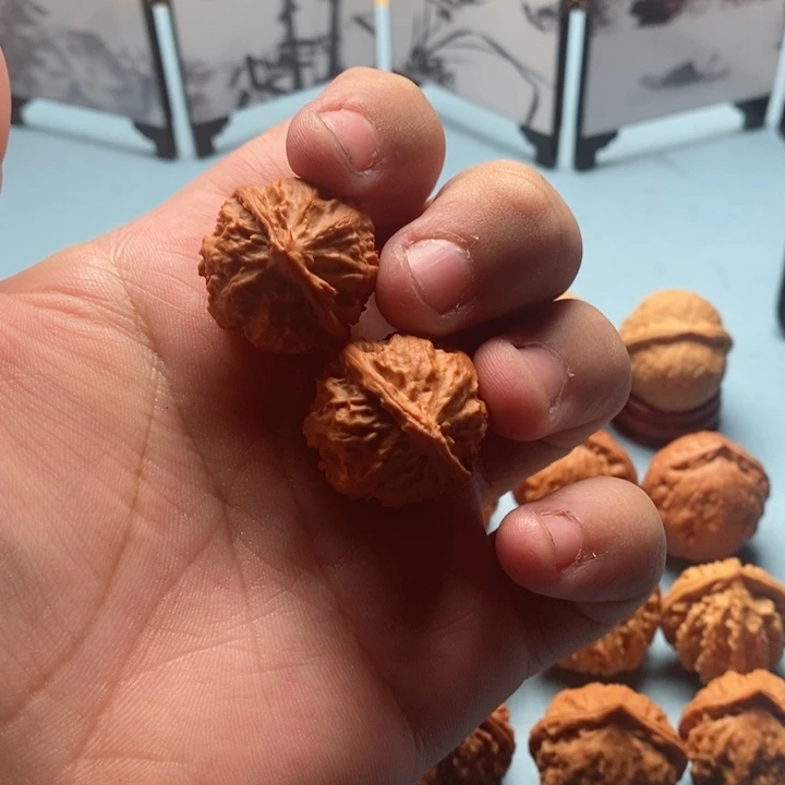 文玩核桃把件小粗筋