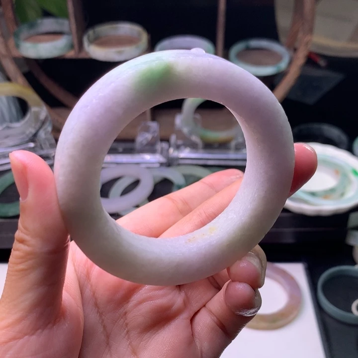 未镶嵌翡翠定制翡翠