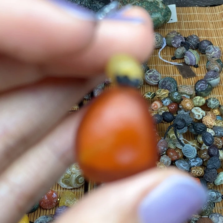 玛瑙/玉髓未镶嵌珠宝半成品