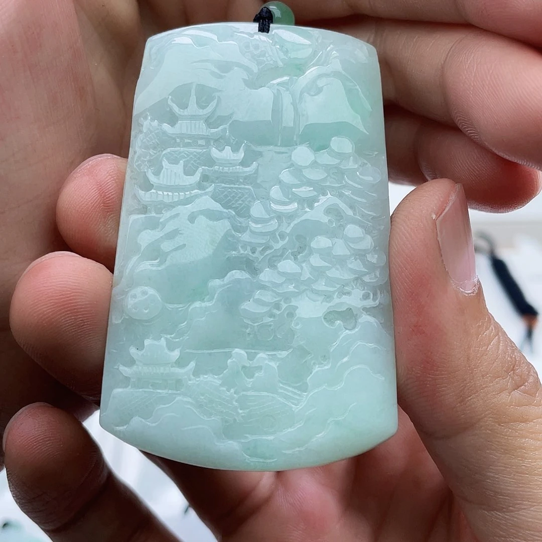 颈饰未镶嵌翡翠树*翡翠
