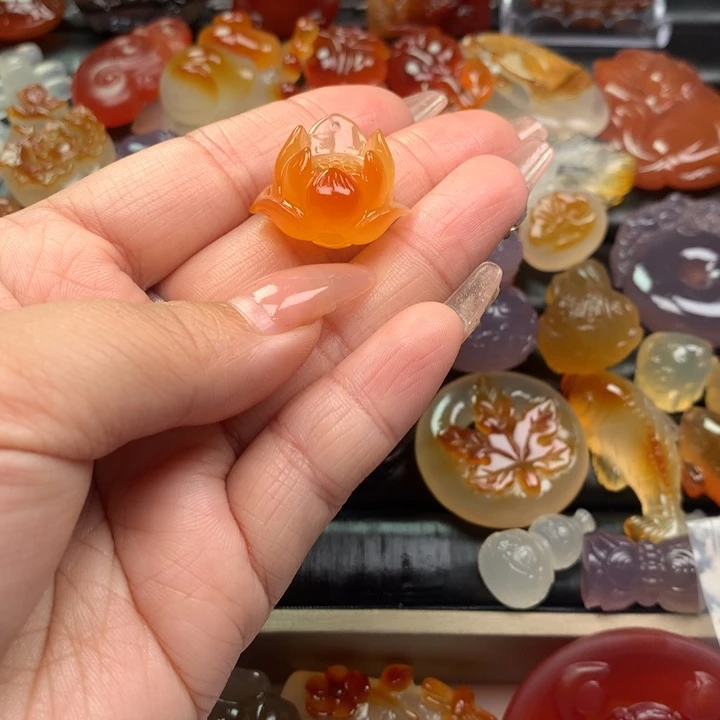 玛瑙/玉髓颈饰未镶嵌诺*