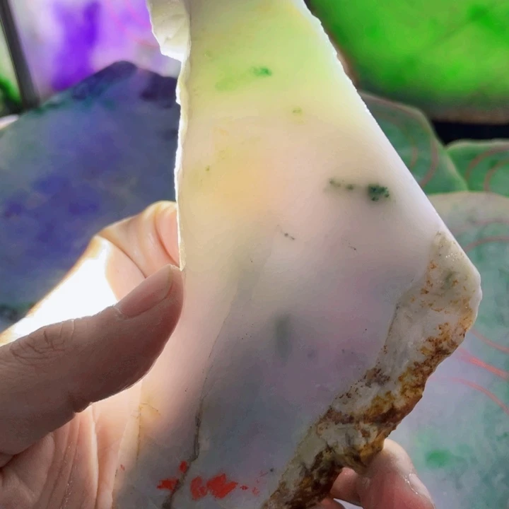 翡翠未镶嵌挂件片料