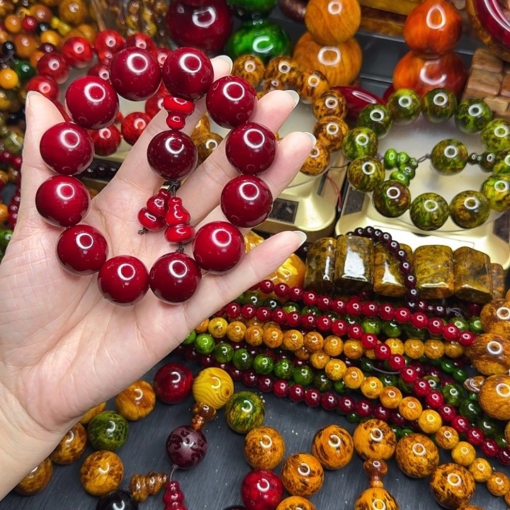 松木琥珀木文玩手串