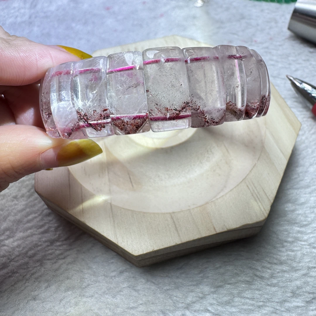 【诗宁珠宝】17宽度透粉粉水晶手牌诗宁珠宝SYZB724