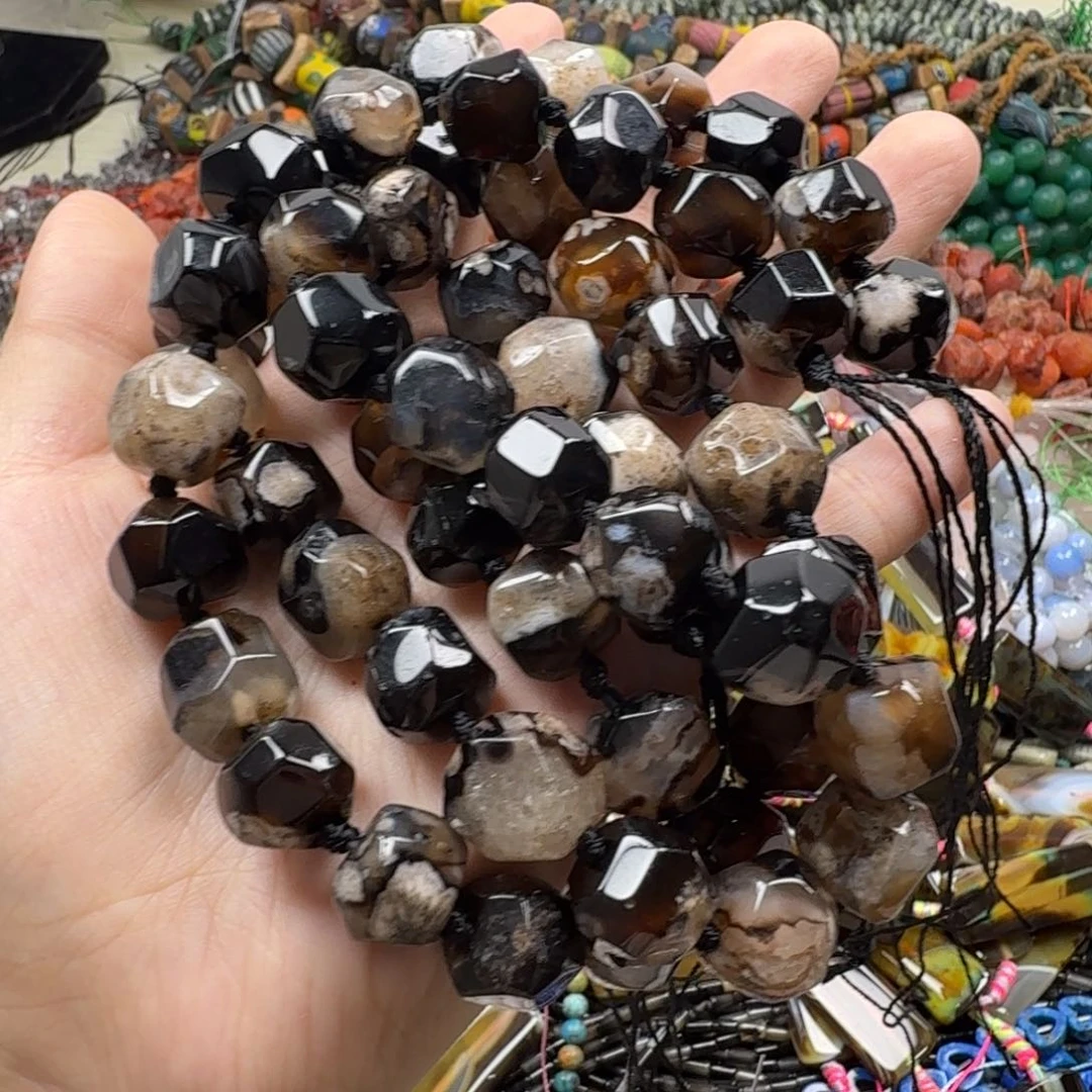 水晶珠宝半成品未镶嵌卡11黑樱花切面一条