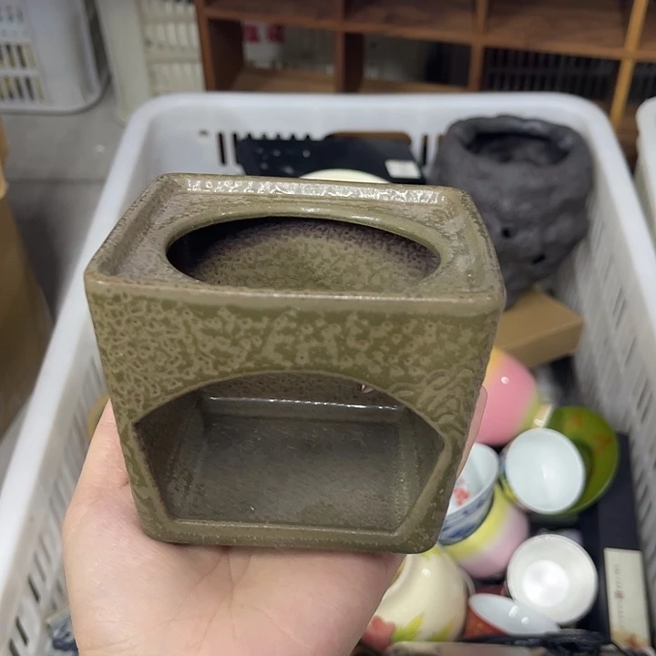 青花洒金手绘青花鱼