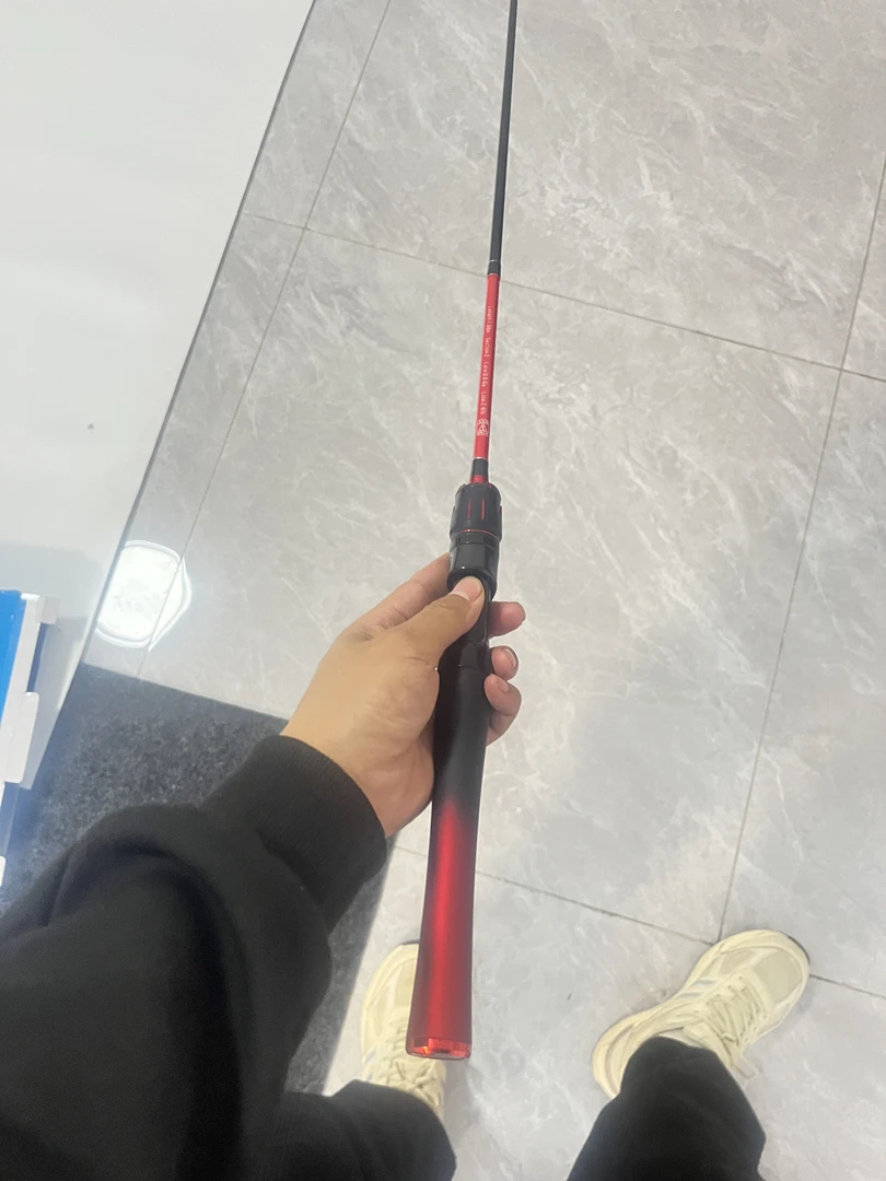 随机抽取路亚竿一支，离开无效