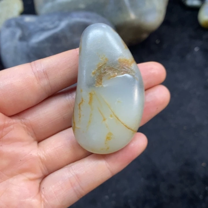 未镶嵌和田玉（糖玉）挂件