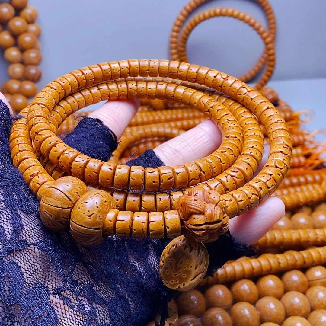 吊坠桃核4乘8直切脖挂精品188