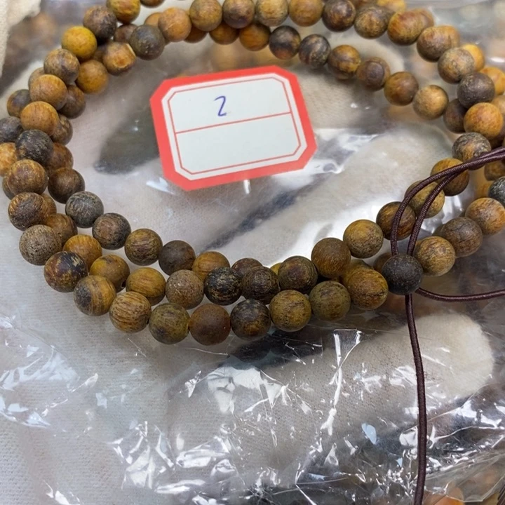 贡木手串/手链0.6多宝