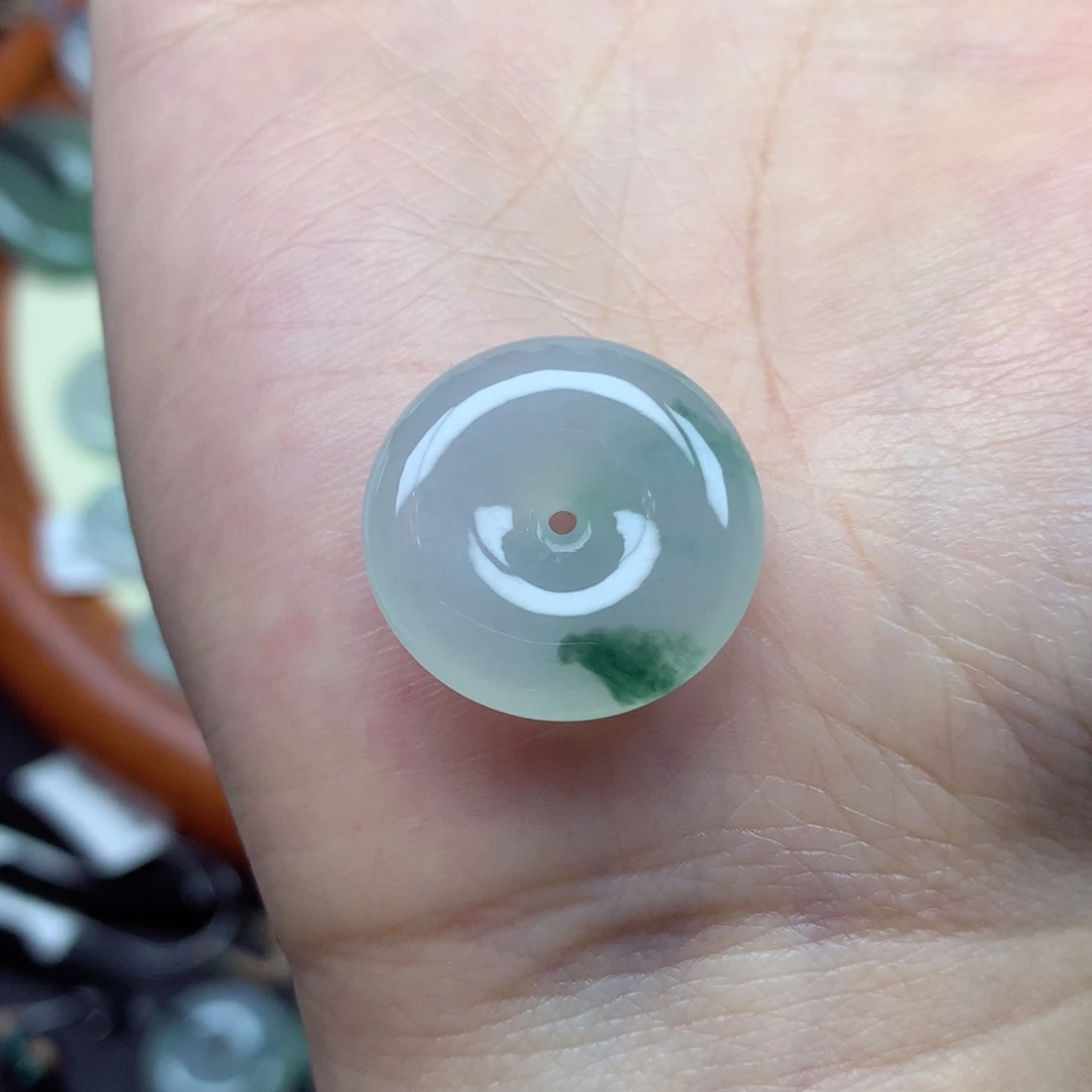 翡翠未镶嵌颈饰吊坠20.5/5.8mm