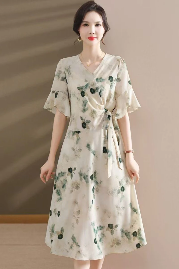 高货【F01-F100】夏季洋气碎花时尚连衣裙