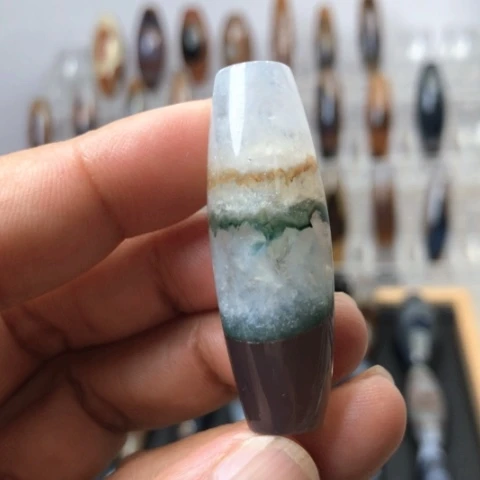 玛瑙/玉髓未镶嵌珠宝半成品