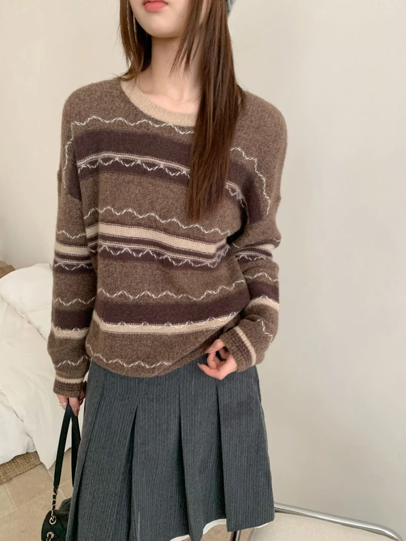 【素简.510188】2025秋冬新款驼羊绒波浪夹条设计女装针织衫