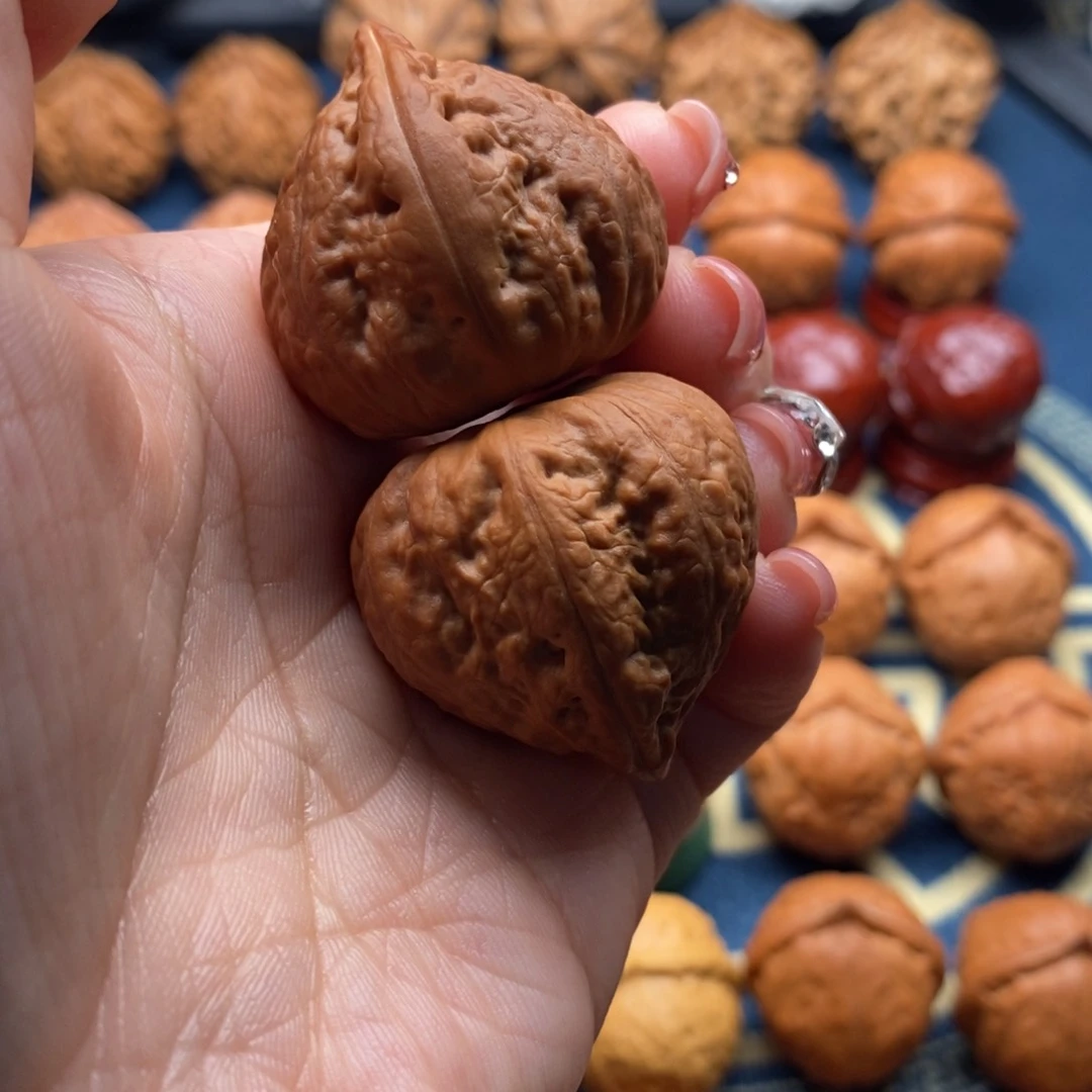 文玩核桃把件精品小手捻