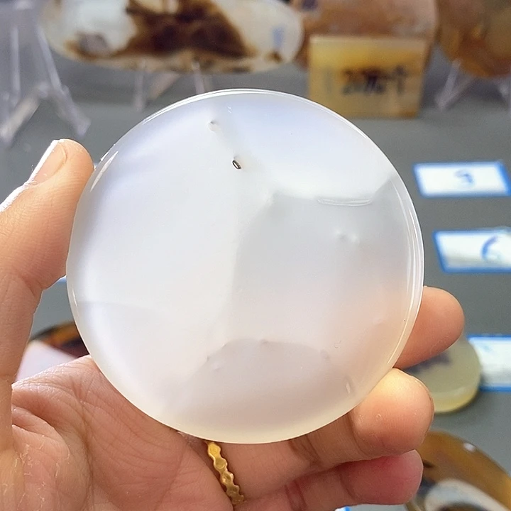 玛瑙/玉髓未镶嵌珠宝半成品