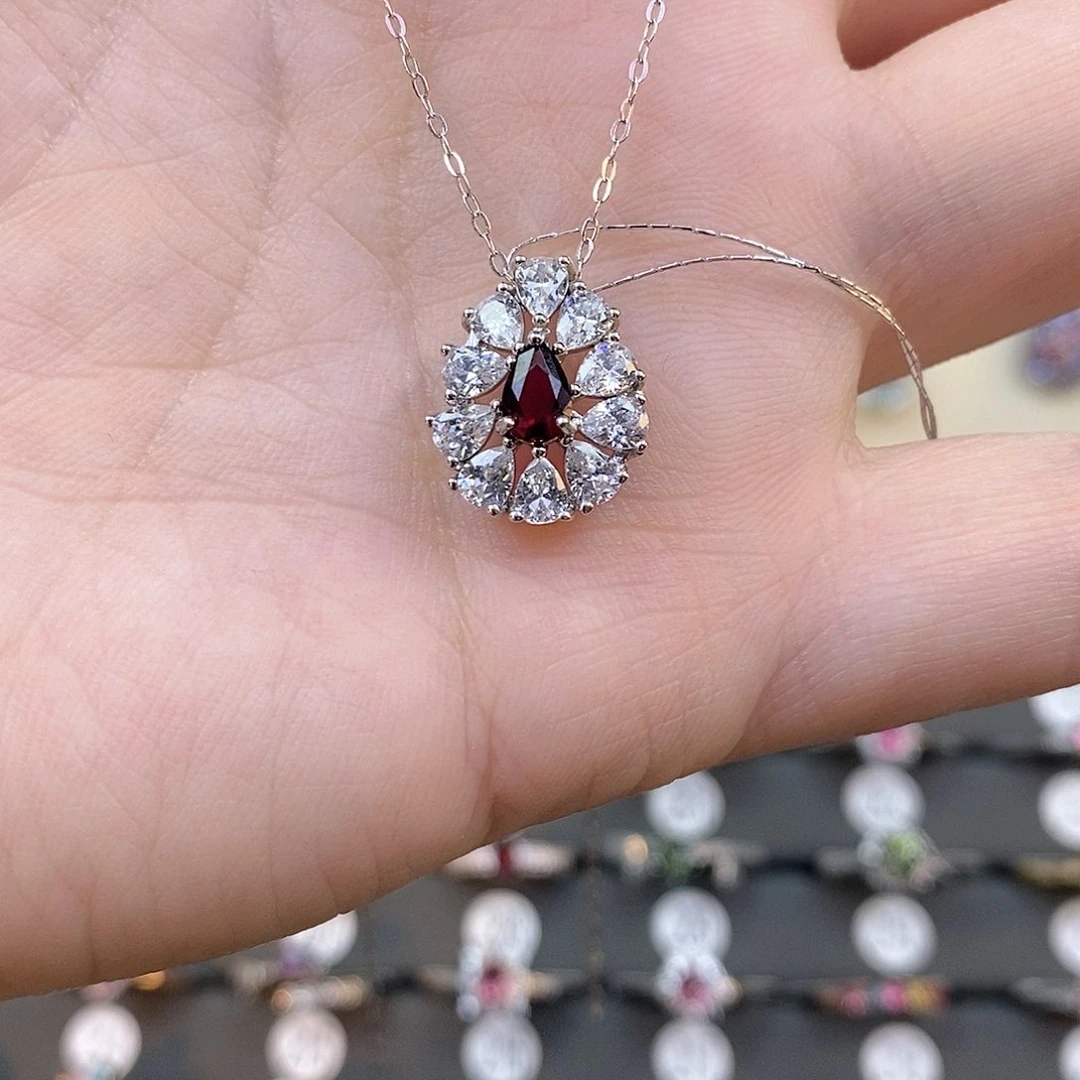 碧玺吊坠(赠链)银S925镶嵌卢比来