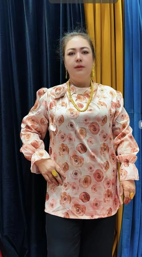 111222   最新款大妈半身裙装