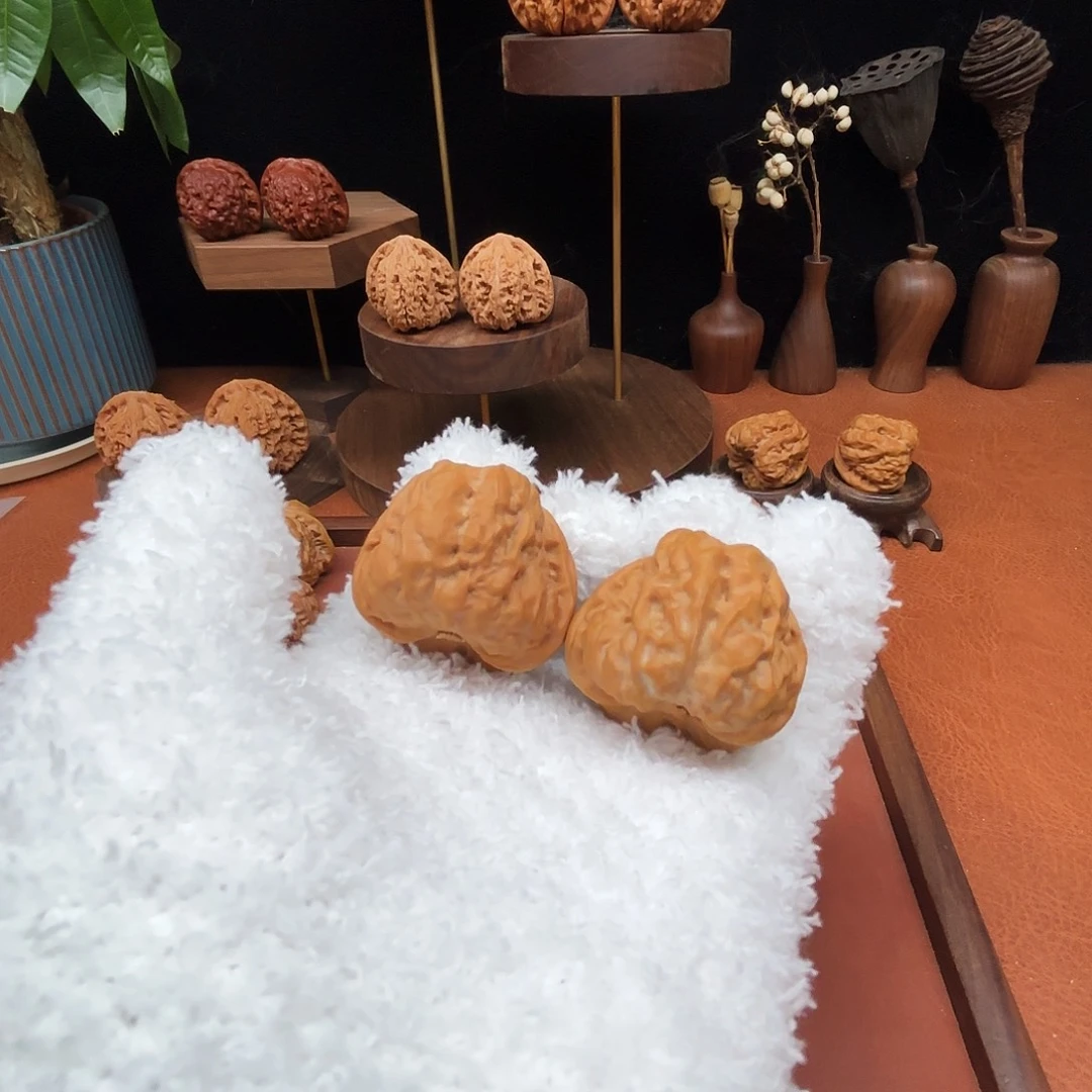 手串/手链核桃奶油蜡皮蛤蟆头