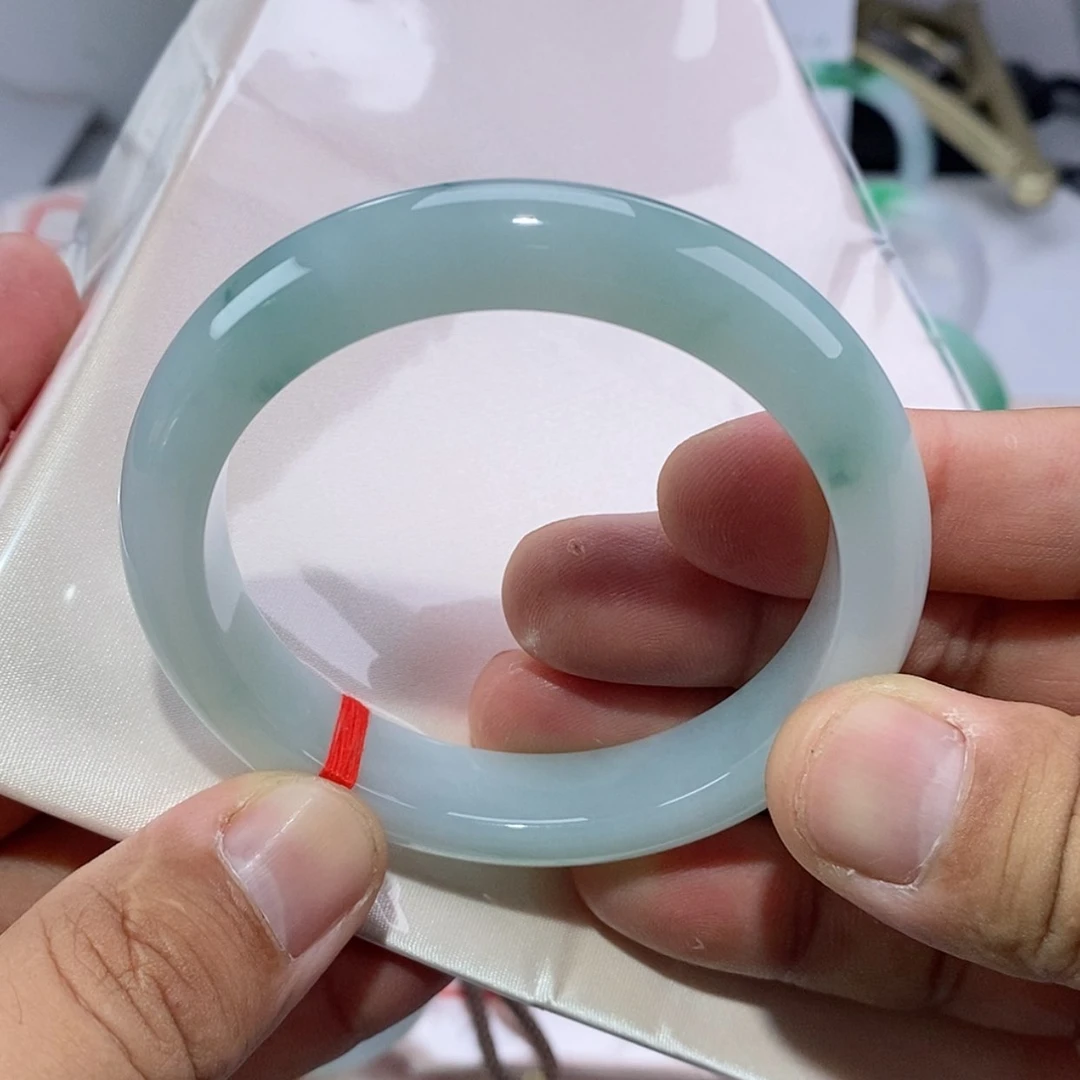 【闪购商品】翡翠手镯未镶嵌翡翠手镯
