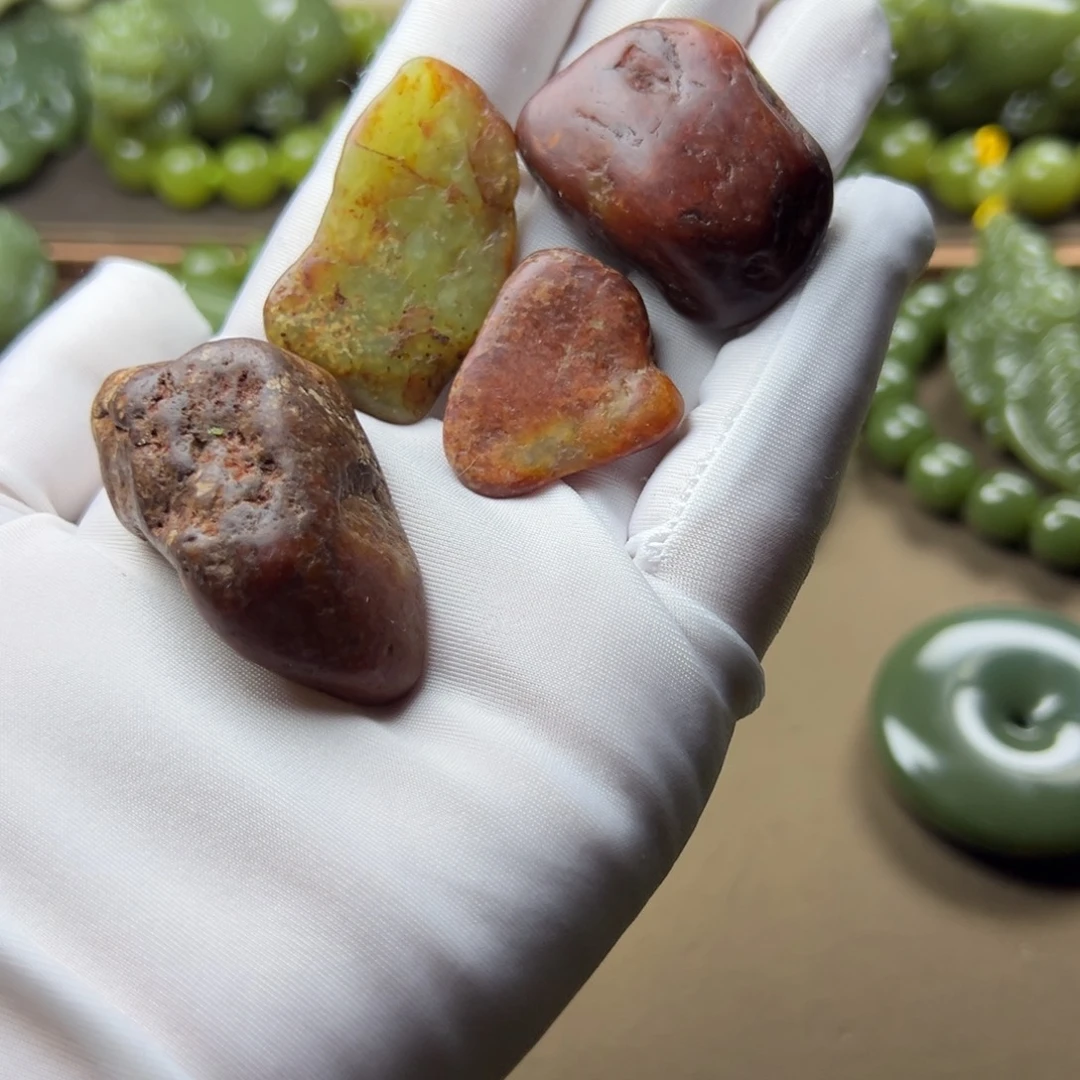 岫岩老玉（透闪石质玉）未镶嵌挂件