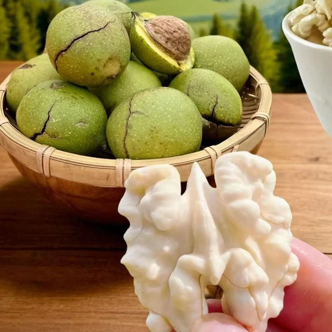 贵州百年老树去青皮新鲜干核桃鲜核桃薄壳生态无漂白美味醇香脆嫩