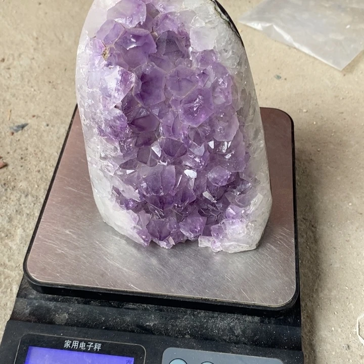 喵***喵未镶嵌玛瑙/玉髓珠宝奇石