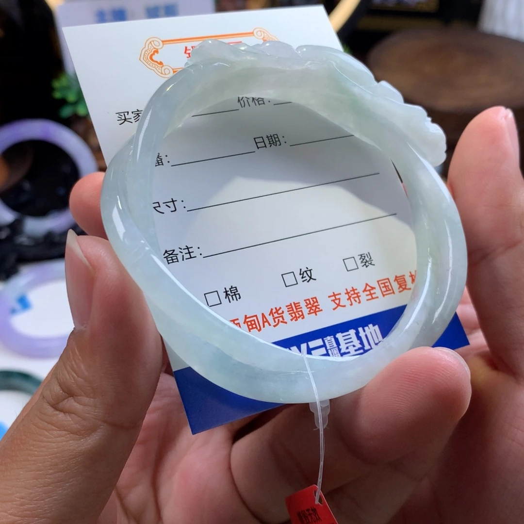 翡翠手镯未镶嵌欣*翡翠手镯