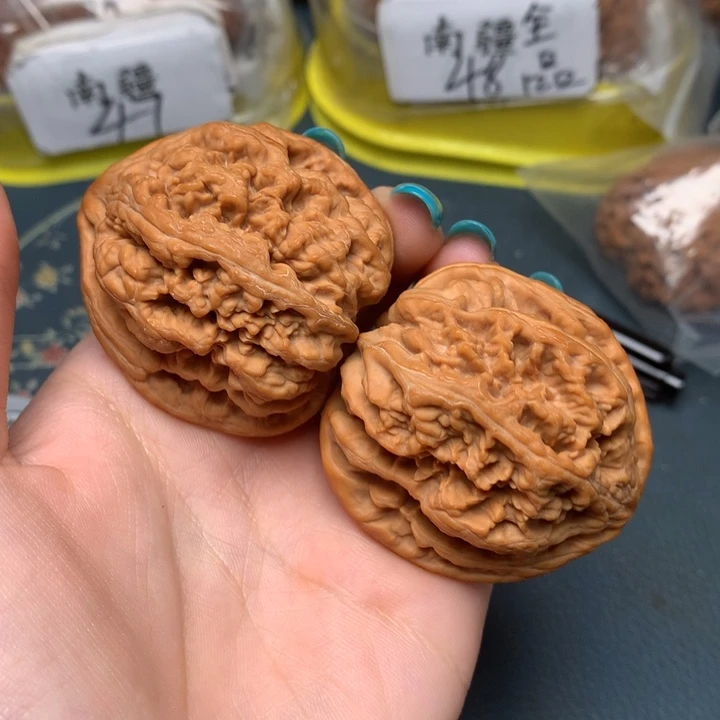 文玩核桃把件46-31716-0