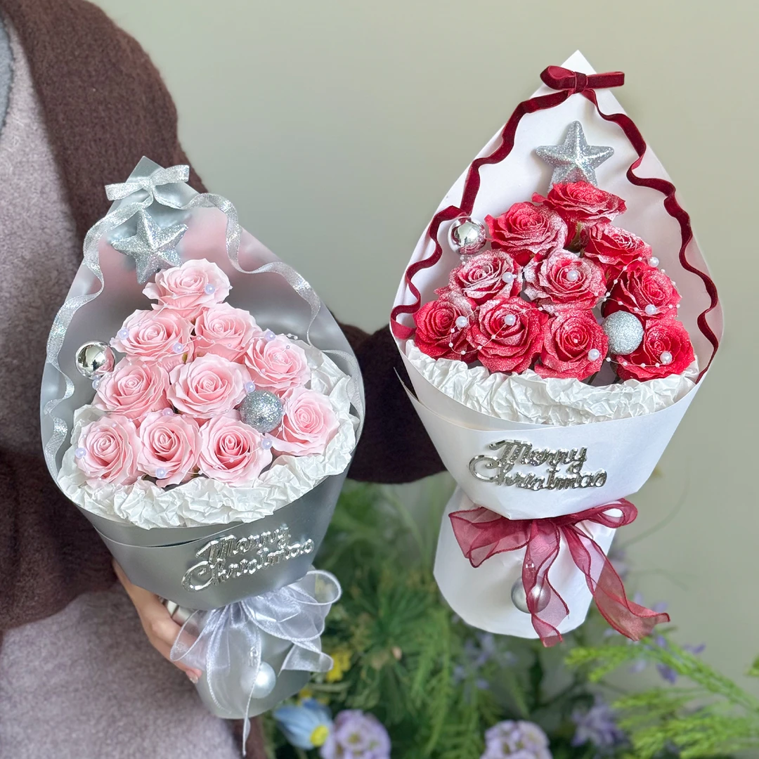 成品花束圣诞冬日氛围礼物玫瑰圣诞树高级感浪漫走心惊喜送女朋友
