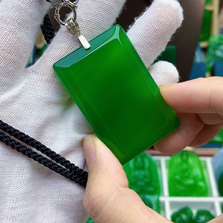 玛瑙/玉髓吊坠未镶嵌