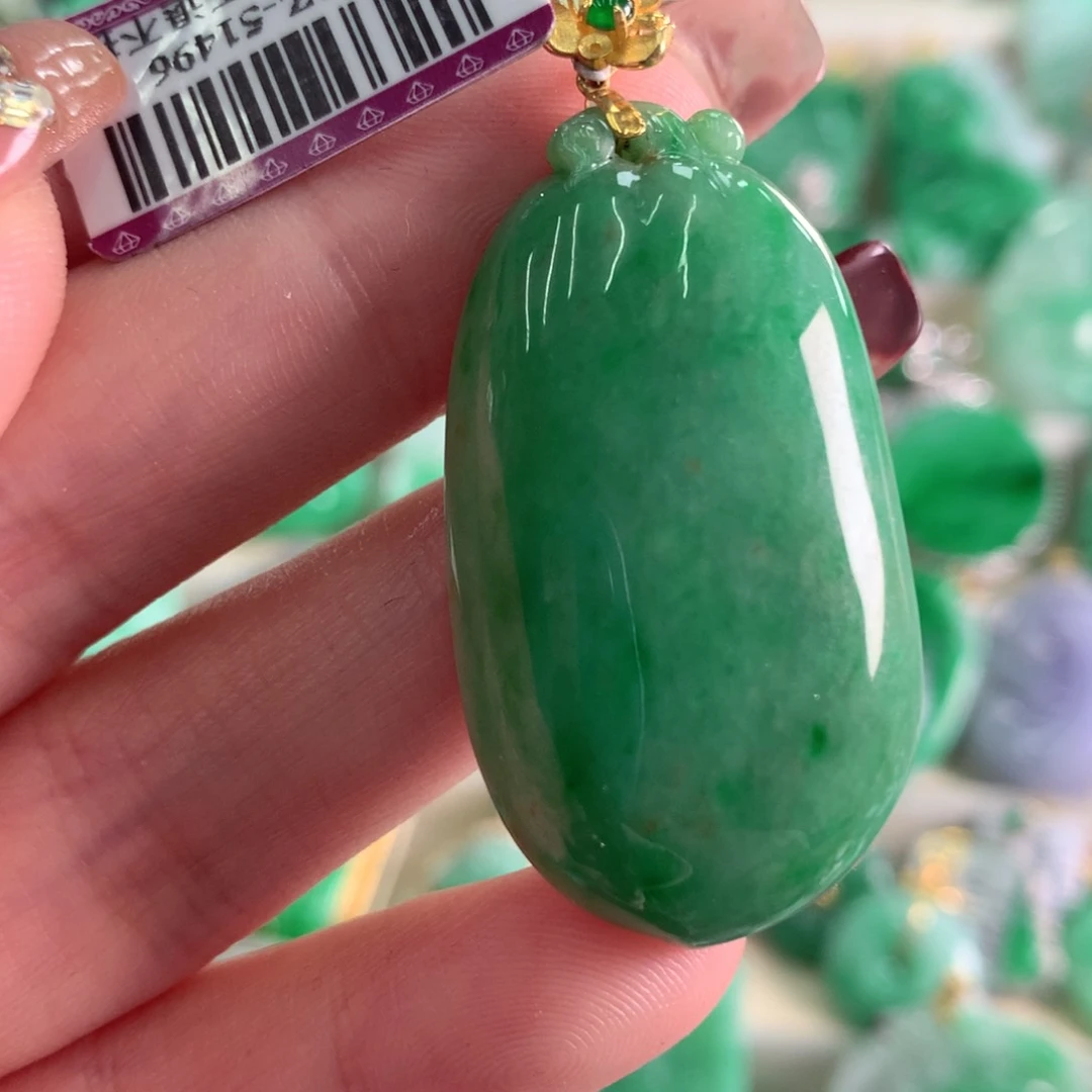 翡翠吊坠(不含链)18K金镶嵌
