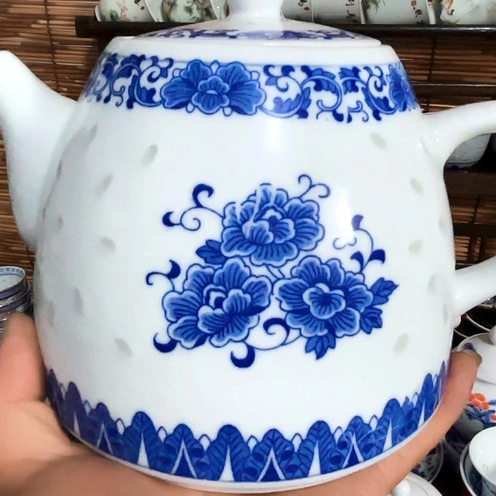 景德镇陶瓷小茶杯