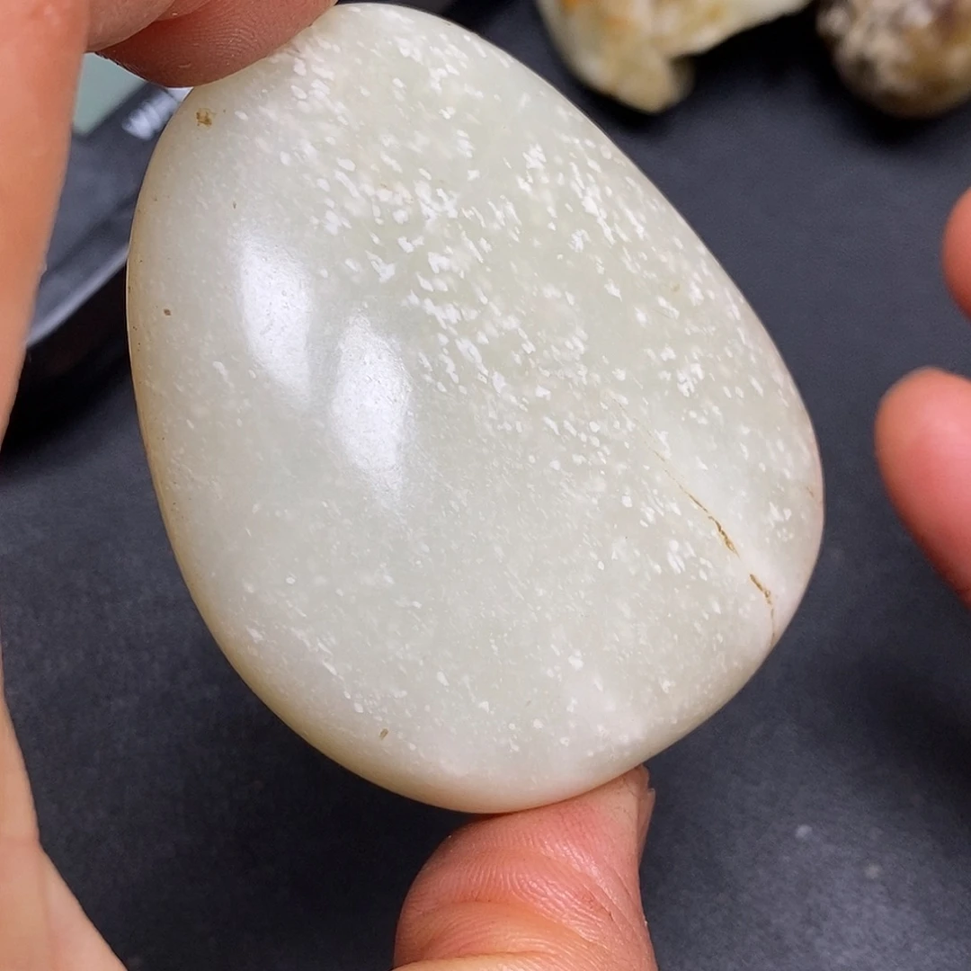 和田玉未镶嵌珠宝奇石